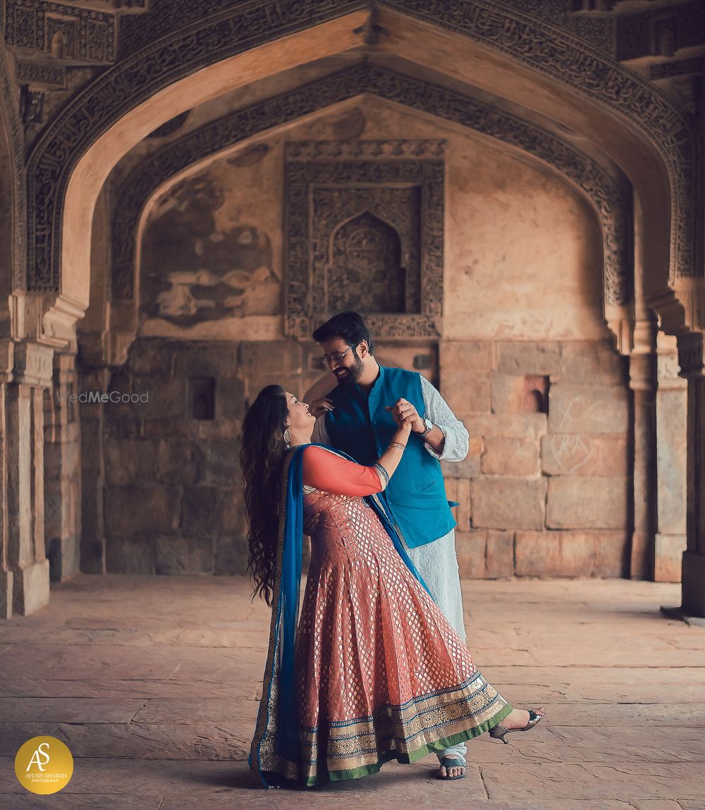 Photo From Upanya & Ishaan Pre-wedding - By The Knotty Weds