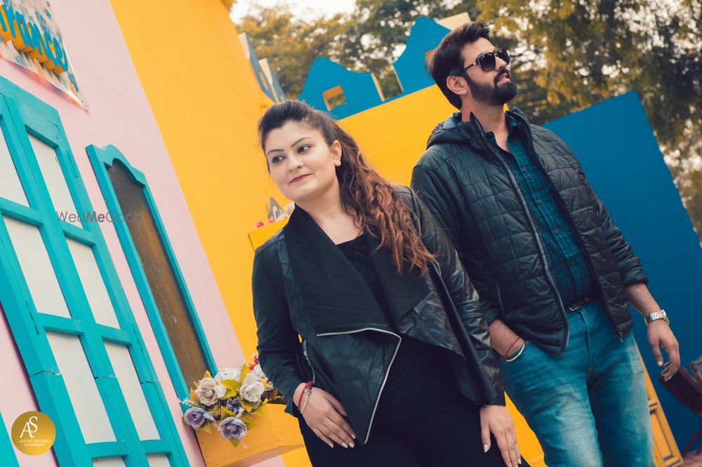 Photo From Upanya & Ishaan Pre-wedding - By The Knotty Weds