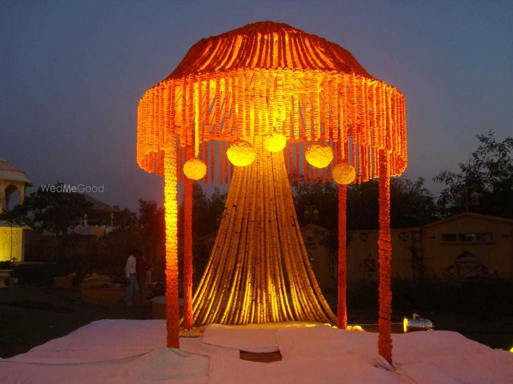 Photo From Marigold Wedding Theme Decoration - By Freon Events & Wedding Planner