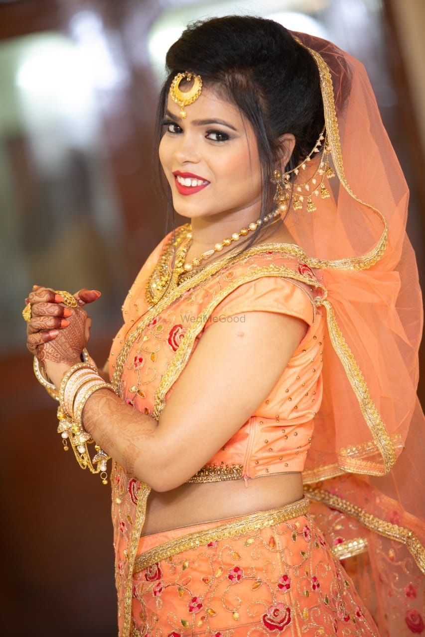 Photo From Bride Varsha Agarwal - By Makeup by Bulbul Varshney