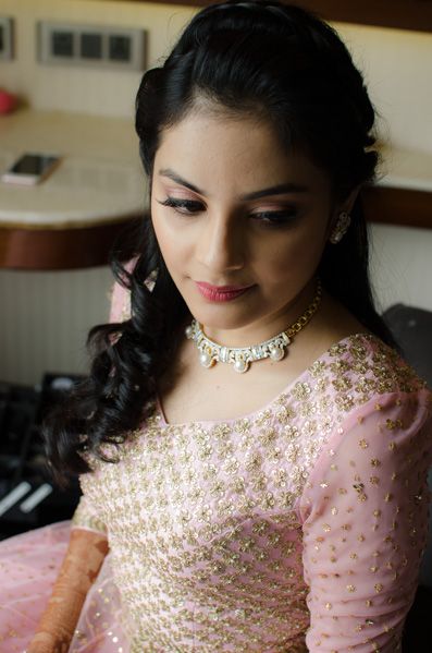 Photo From Punita's Lunch engagement lunch makeup - By Deepti Khaitan Makeup
