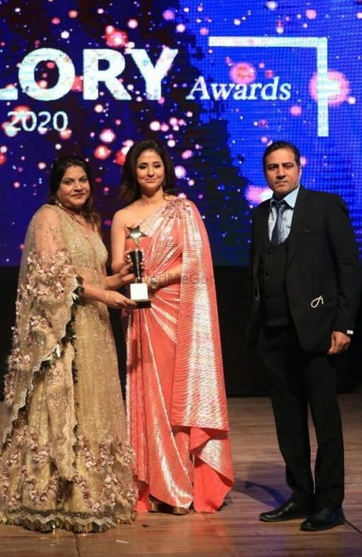 Photo From Celebrity Urmila Matondkar giving glory awards 2020 for best mehendi artist - By Shalini Mehendi Artist