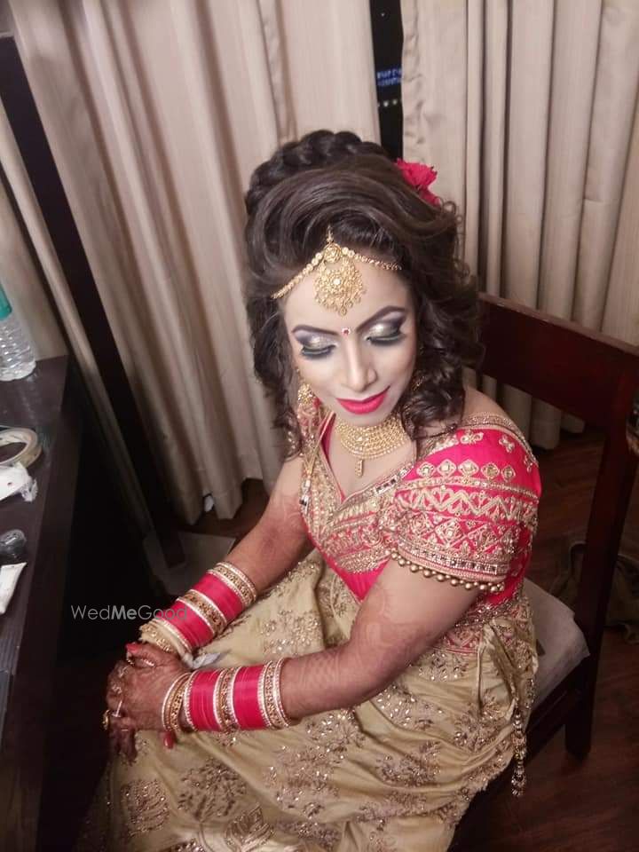 Photo From Bridal Make-up - By Headline Salon