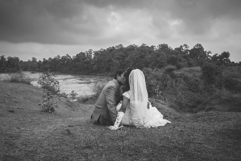 Photo of black and white vintage pre wedding shoot