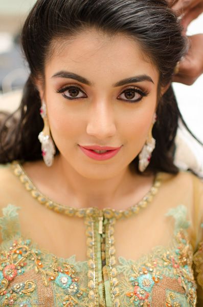 Photo From Shradhha's Engagement - By Deepti Khaitan Makeup