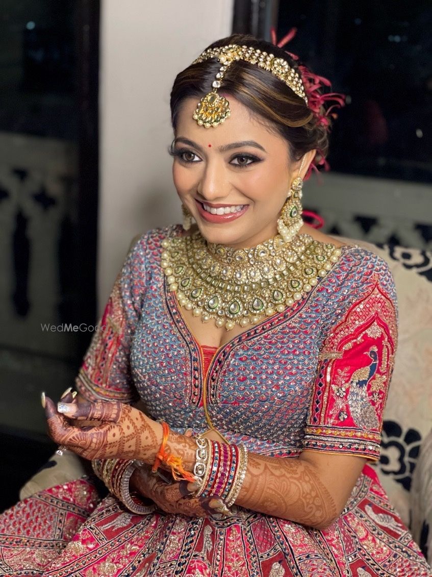 Photo From Wedding Bridal Makover  - By Make up by Shriya Pardal