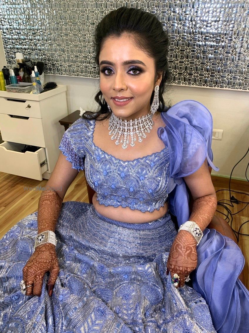 Photo From Sangeet/Engagement/Cocktails or Carnival Bridal Makeover - By Make up by Shriya Pardal