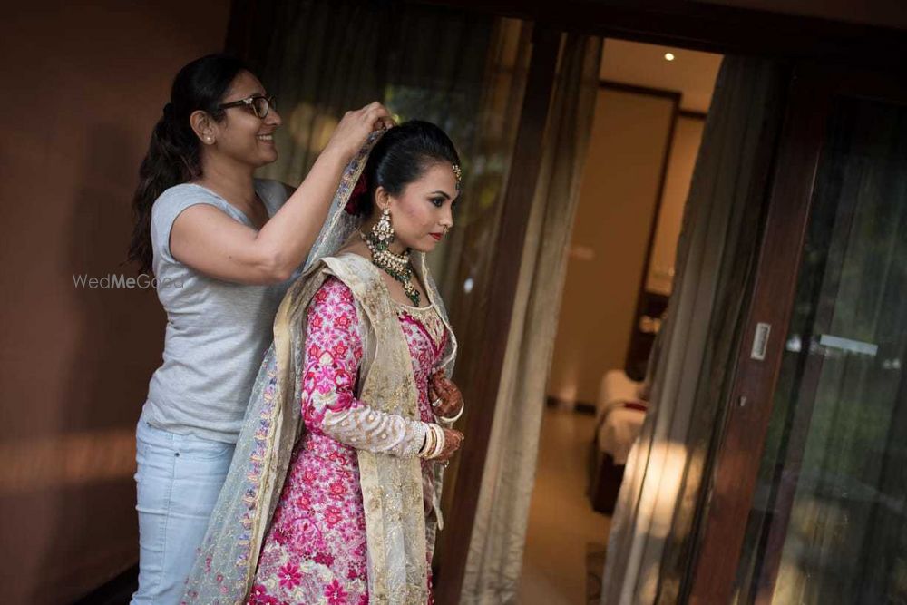 Photo From Shreya's bridal - By Roopali Agrawal Make Up Artist