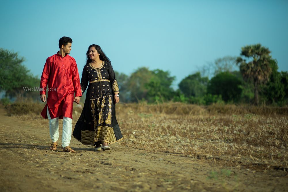 Photo From Pre wedding - By Vivah Knots Photography