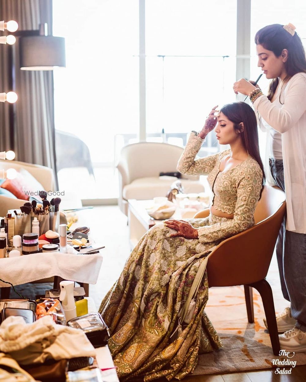 Photo of The bride gets ready