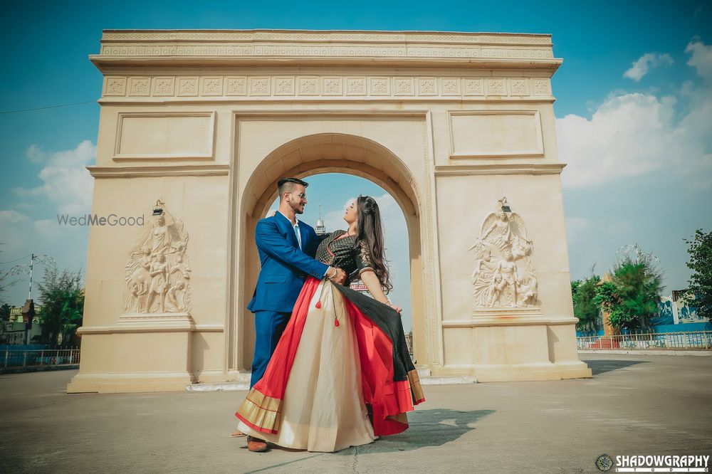 Photo From AAYUSHI + DEVESH PRE WEDDING SHOOT - By Shadowgraphy Studio