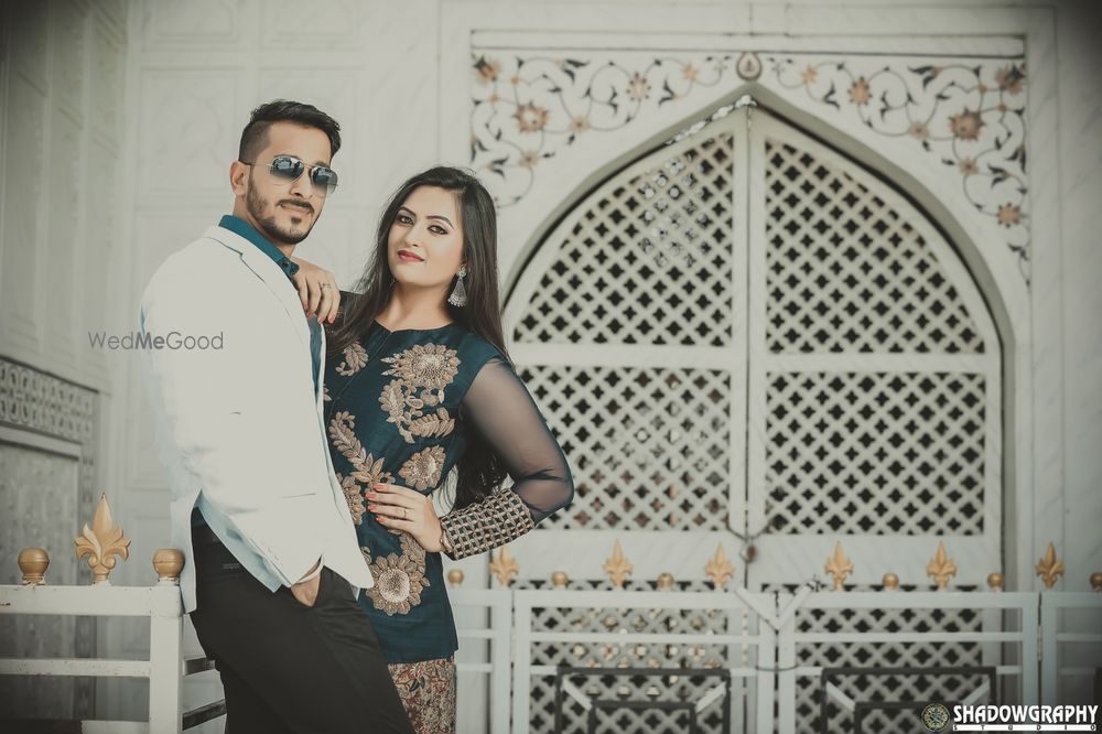 Photo From AAYUSHI + DEVESH PRE WEDDING SHOOT - By Shadowgraphy Studio