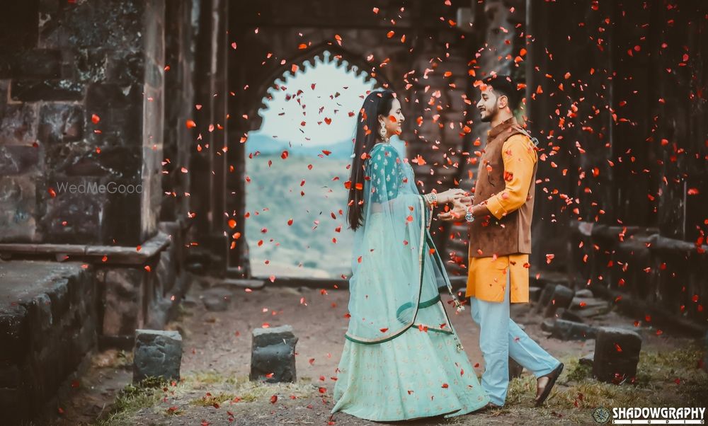 Photo From AAYUSHI + DEVESH PRE WEDDING SHOOT - By Shadowgraphy Studio