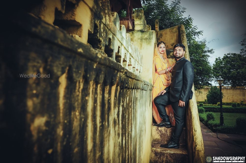 Photo From TUSHAR + HEENA PRE WEDDING SHOOT - By Shadowgraphy Studio