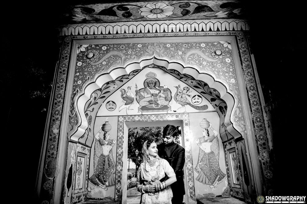 Photo From TUSHAR + HEENA PRE WEDDING SHOOT - By Shadowgraphy Studio