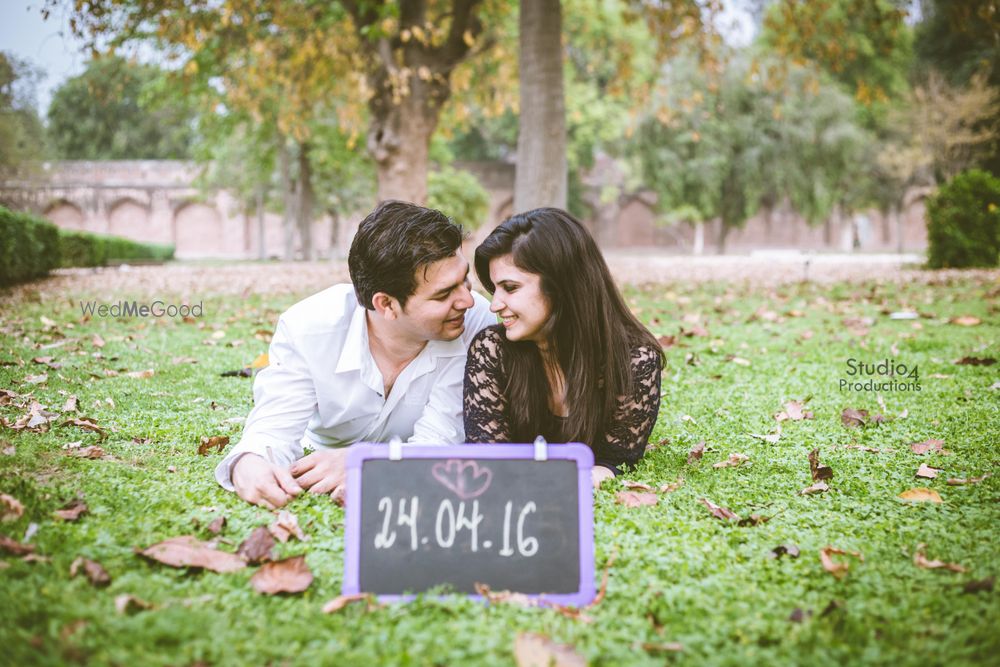 Photo From Dipesh and Richa Pre wedding - By Studio 4 