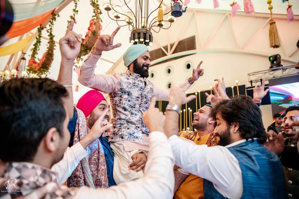Photo From Tarini & Param - Sangeet & Cocktail (Part 02)  - By Weddings by Ananya Rijhwani