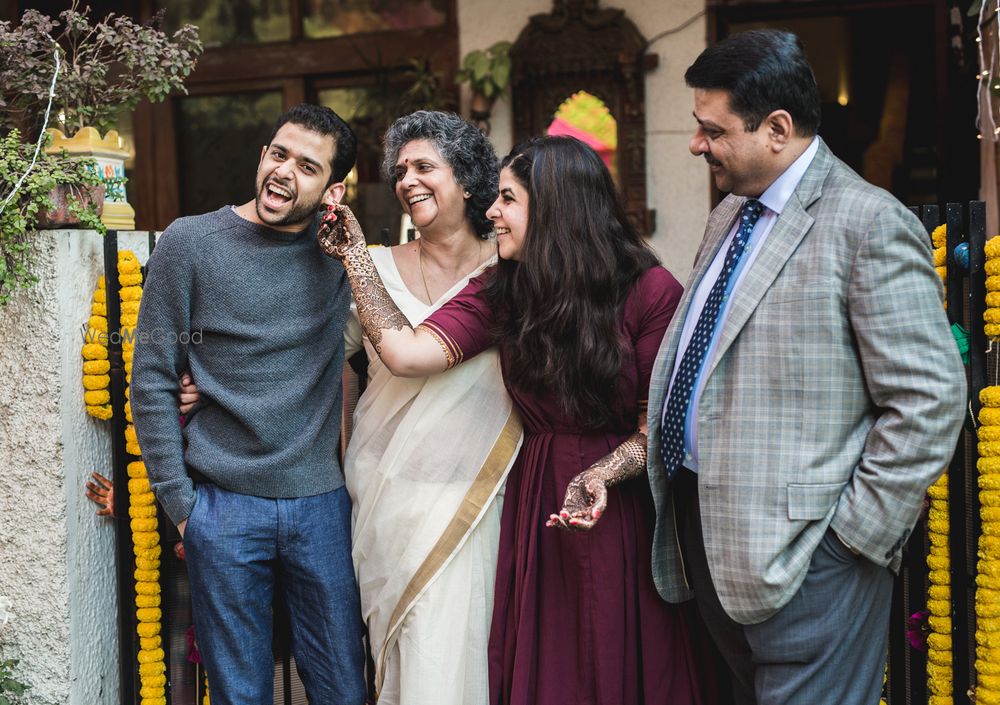 Photo From Neeharika & Aman- Mehandi & Family Portraits - By Weddings by Ananya Rijhwani