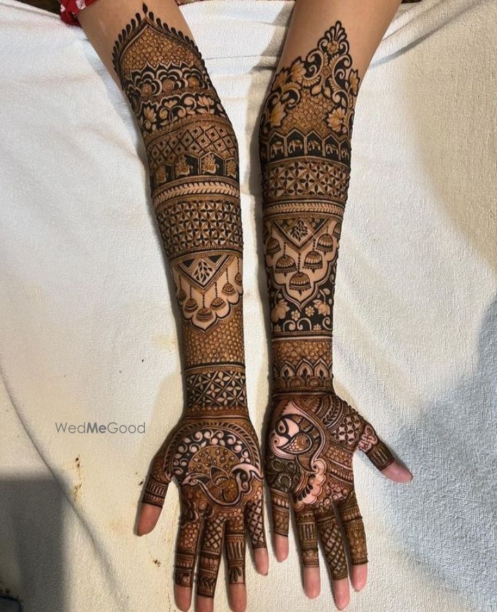 Photo From Floral Designs  - By Deepa Mehendi Artist