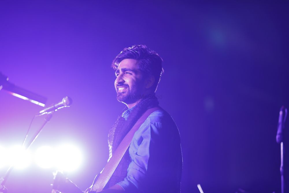 Photo From Live at Indian Habitat Centre '19 - By Vardaan