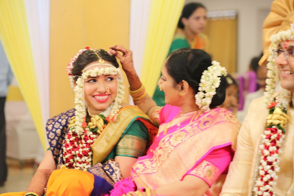 Photo From wedding candid - By Vivah Knots Photography