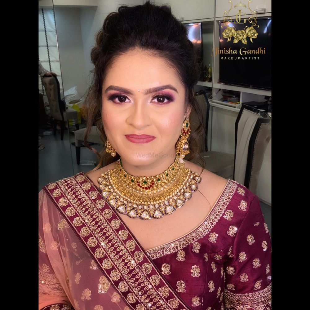 Photo From Engagement Bride Rutvi  - By Makeovers By Jinisha Gandhi