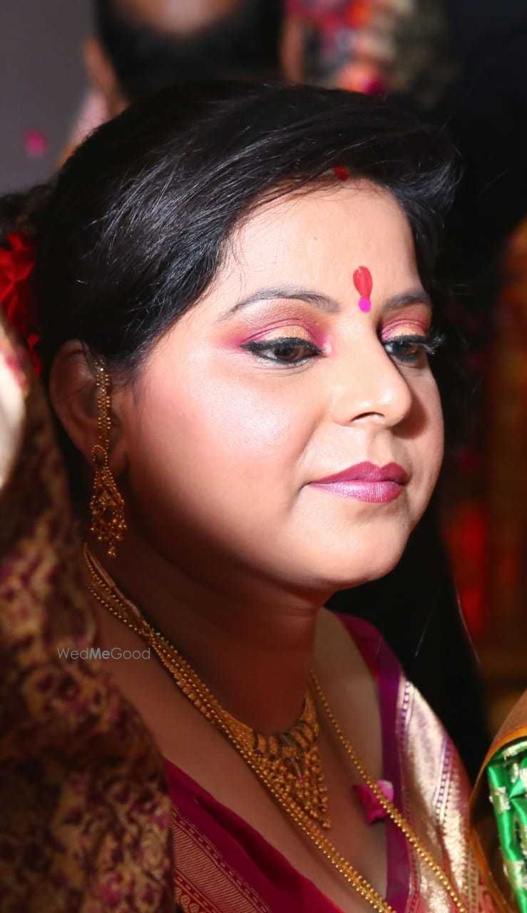 Photo From Party/ Reception Makeup - By Pretty Looks by Ankita
