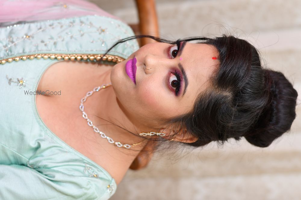 Photo From Party/ Reception Makeup - By Pretty Looks by Ankita