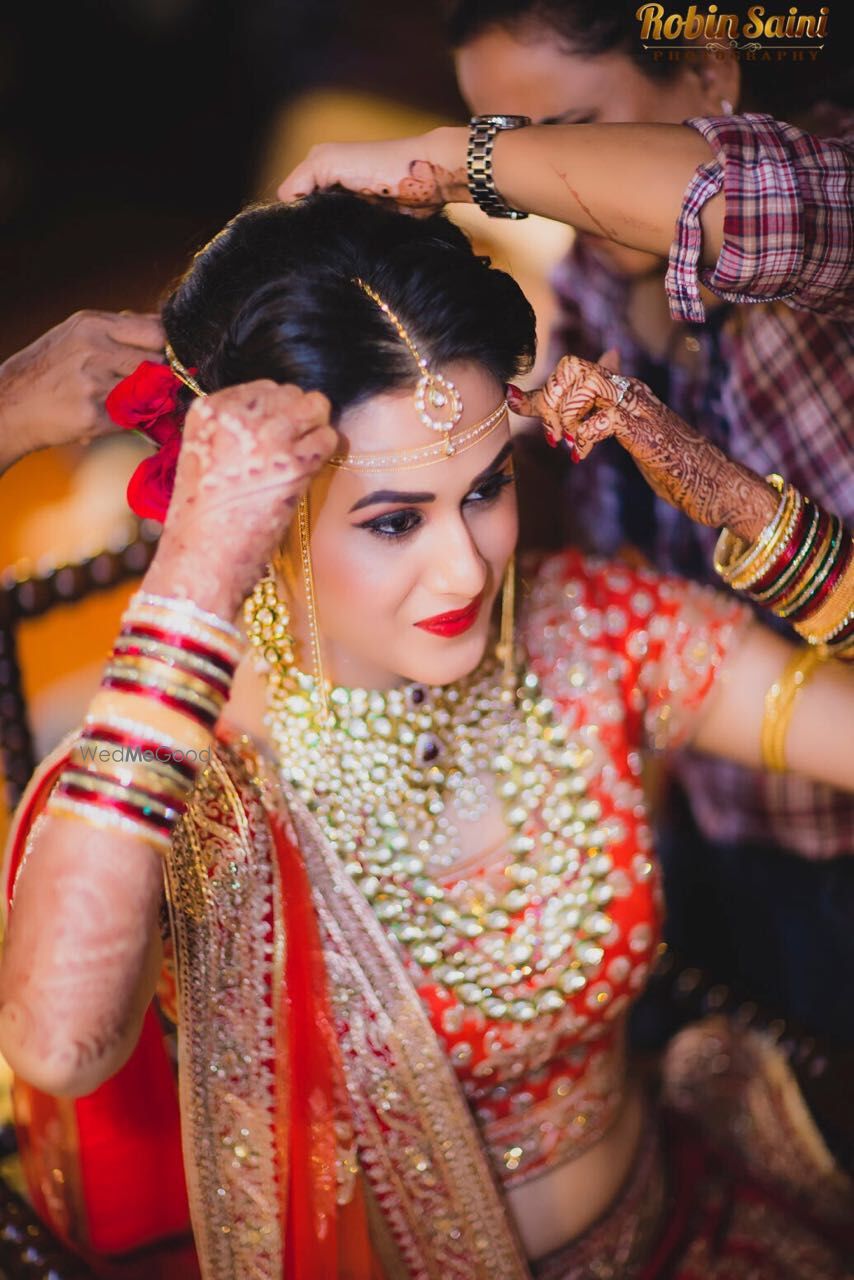 Photo From Maharashtrian bride_A cocktail and wedding look for Riya  - By Nivritti Chandra