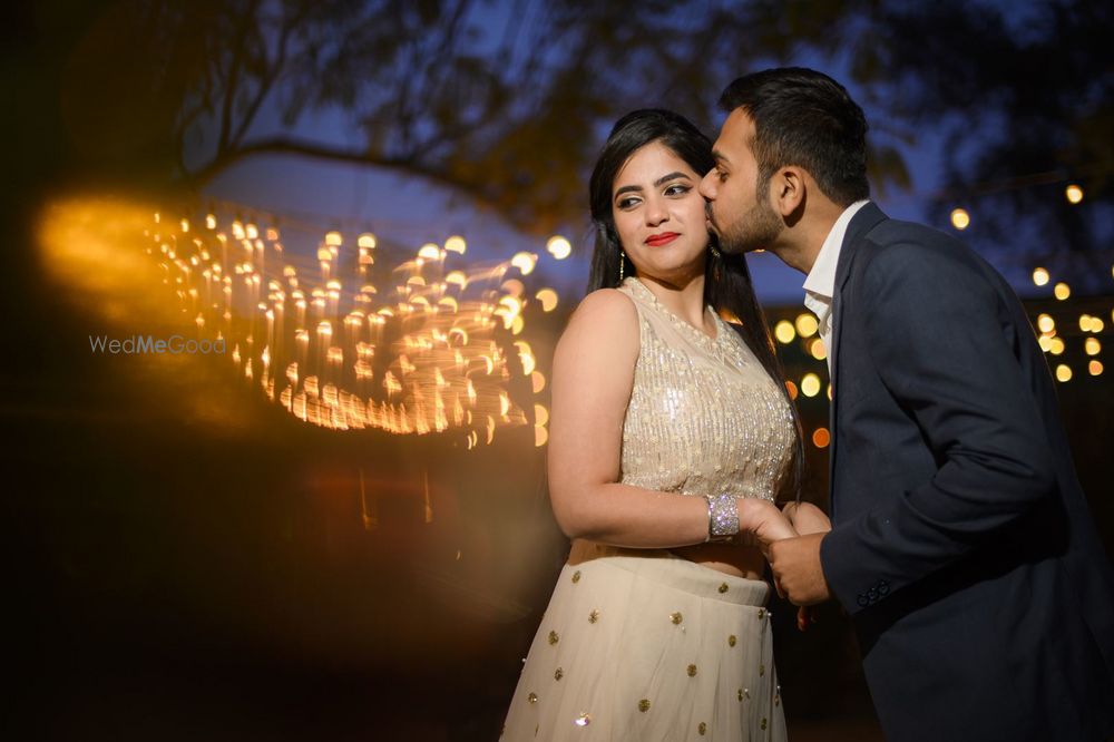 Photo From Meenakshi & Brijesh ( Pre wedding) - By Studio F11