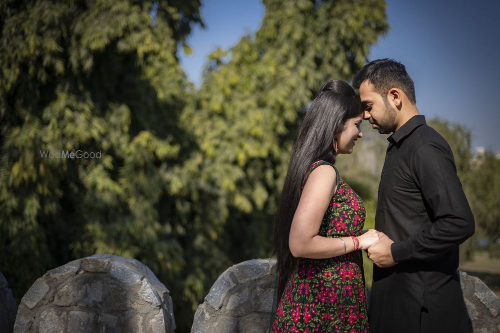 Photo From Meenakshi & Brijesh ( Pre wedding) - By Studio F11