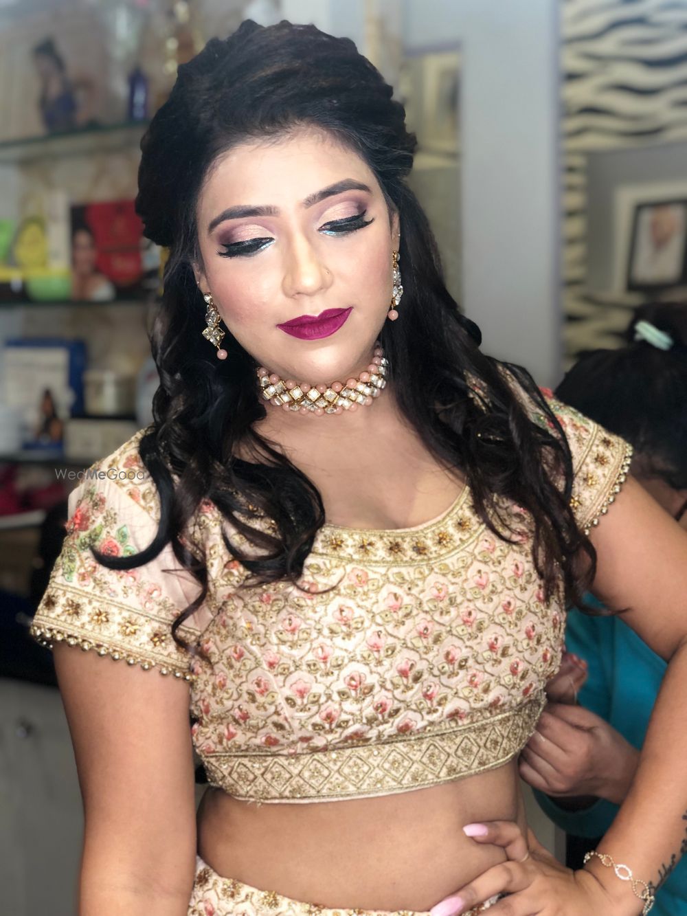 Photo From Engagement Bride Swati  - By Vanshika Sachdeva Makeovers