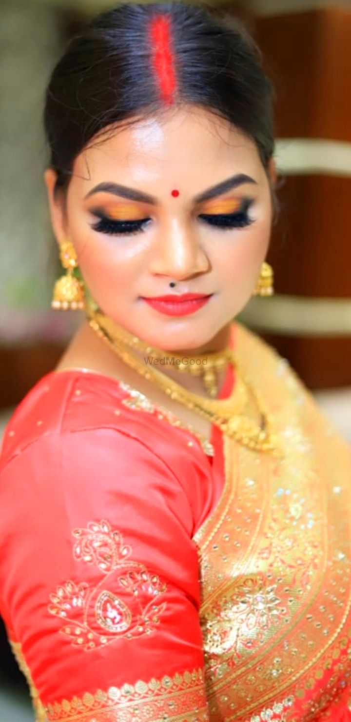 Photo From ADYASHA'S RECEPTION MAKEUP - By MOBLINA MAKEUP STUDIO