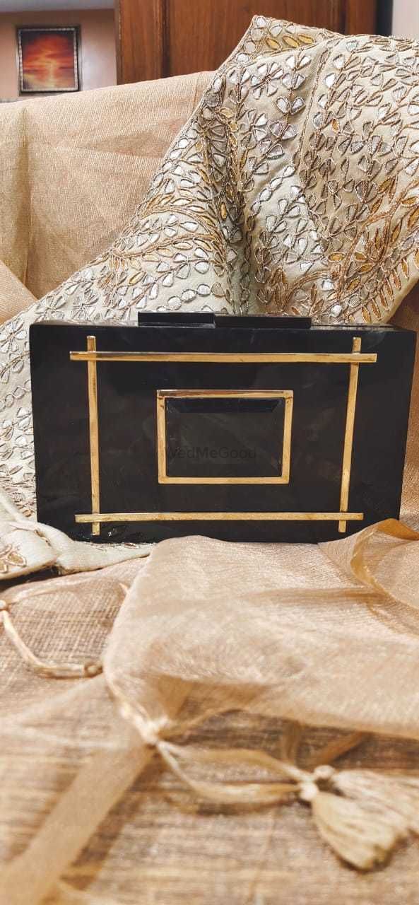 Photo From Wooden Clutches - By Chicas