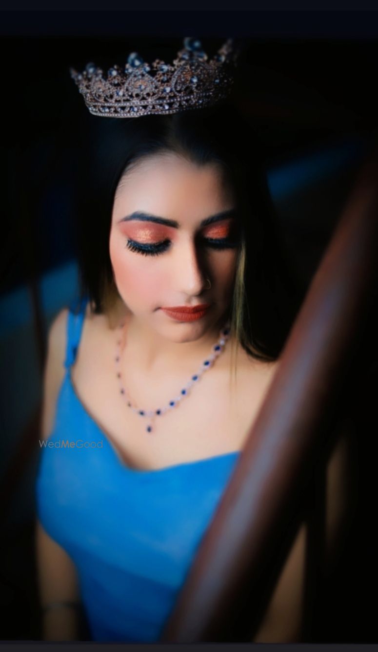 Photo From Fashion Makeups - By Vani Pandey