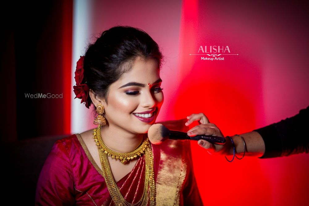 Photo From Maharashtrian Look - By Alisha Makeup Artist & Hairstylist