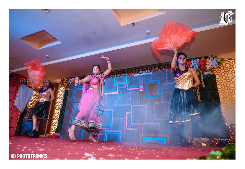 Photo From THE SANGEET BLAST VINAY & NISHA  - By HD Phototronics