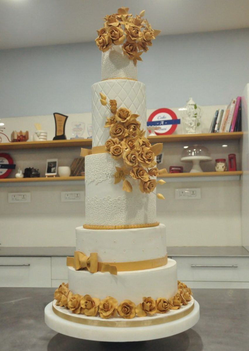 Photo From Wedding Cake by CAkeAReuni - By Cake A Reuni
