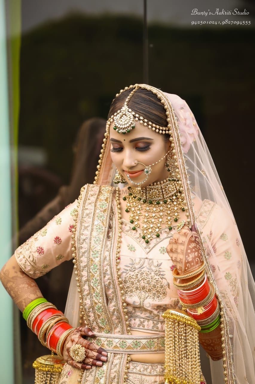 Photo From Kanika’s Wedding Day - Khajuraho  - By Makeup by Mansi Lakhwani