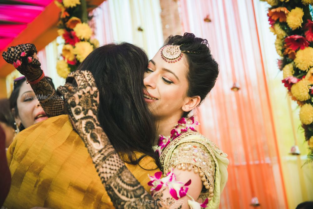 Photo From Gauri and Nikhil Mehendi ceremony - By We Images