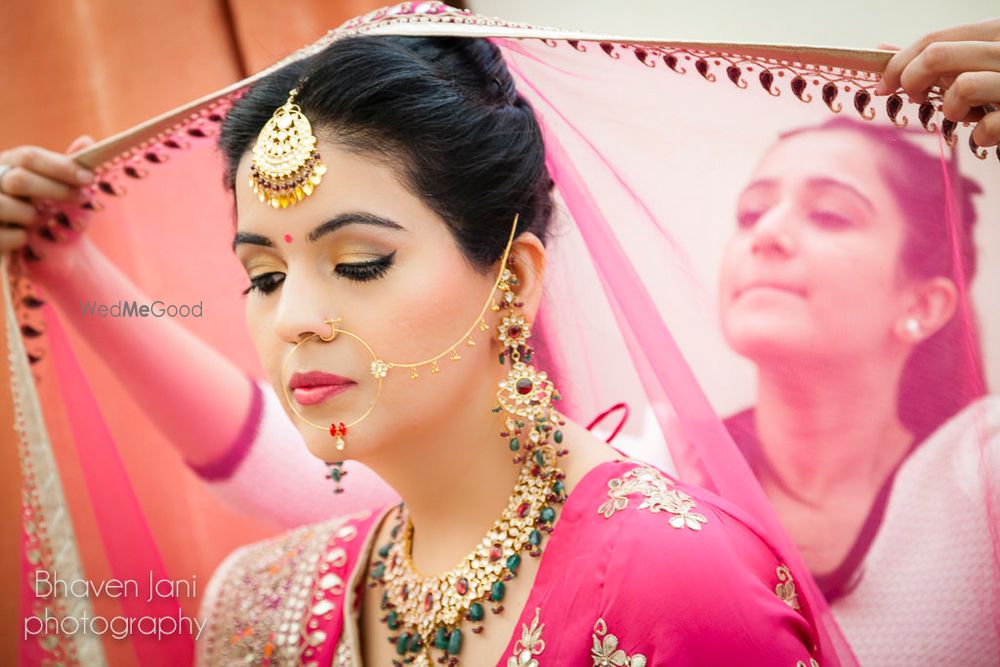 Photo From Amazing bridal pics - By Bhaven Jani Photography 