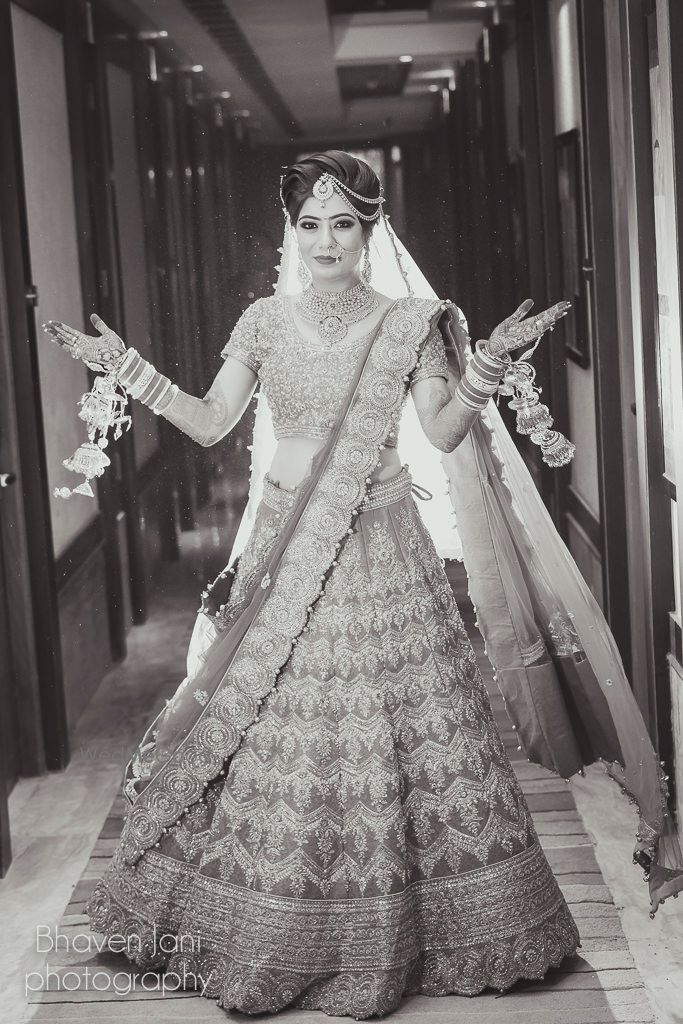 Photo From Amazing bridal pics - By Bhaven Jani Photography 