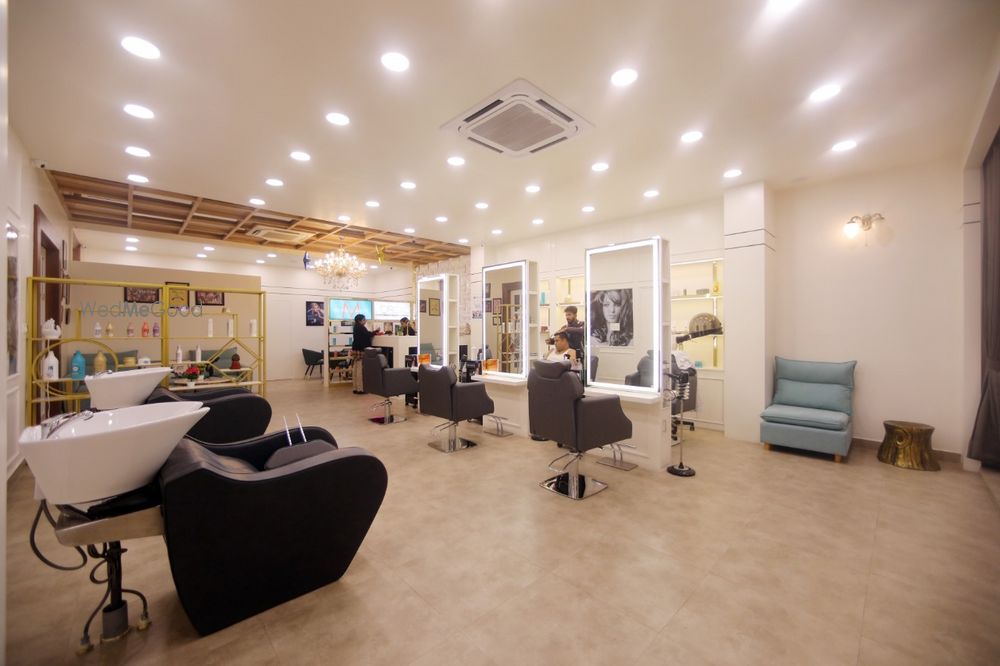 Photo From GLAM STUDIOS INTERIOR - By Glam Studio Premium Unisex Saloon