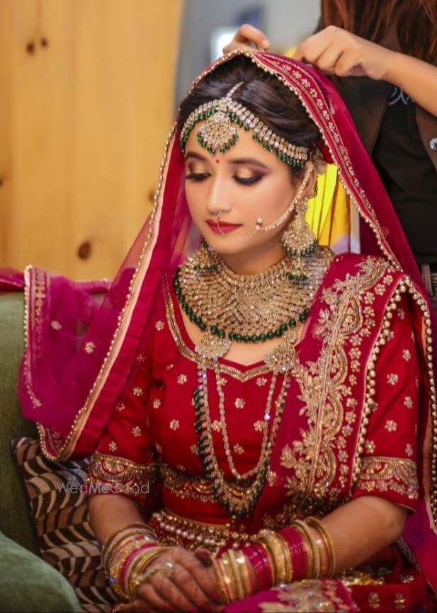 Photo From Bride - By Vandana Makeovers