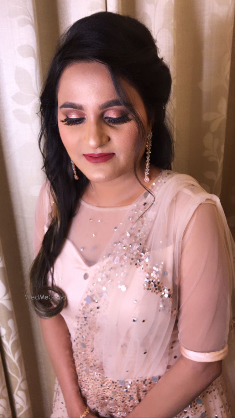 Photo From Sanchita - By Divya Singh Makeovers