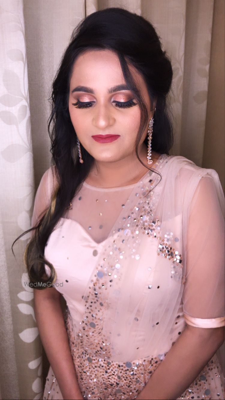 Photo From Sanchita - By Divya Singh Makeovers