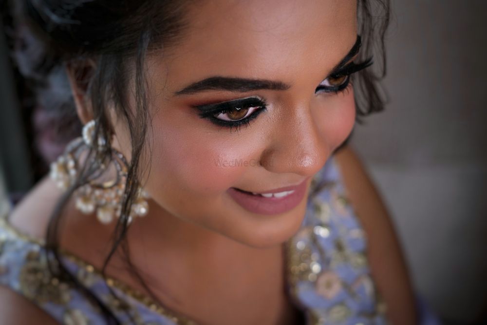 Photo From Engagement Bride - By Kareizma Makeup & Hair 