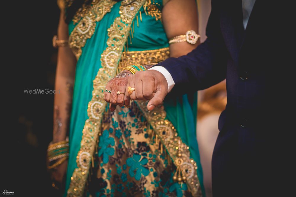 Photo From MANASWINI + BIKASH - By Juxtapose Parthography