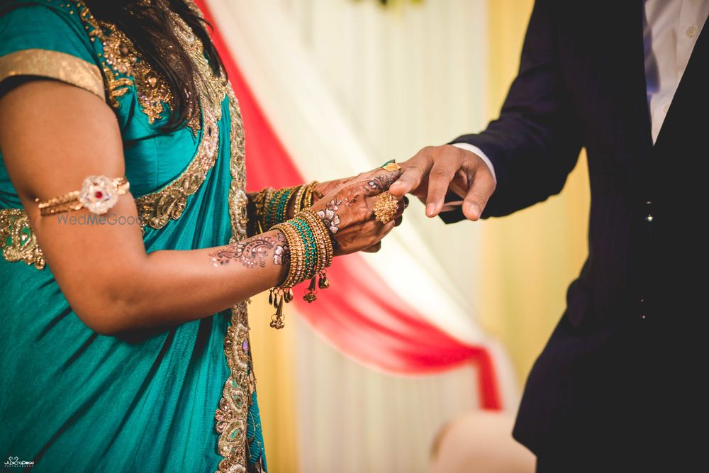 Photo From MANASWINI + BIKASH - By Juxtapose Parthography