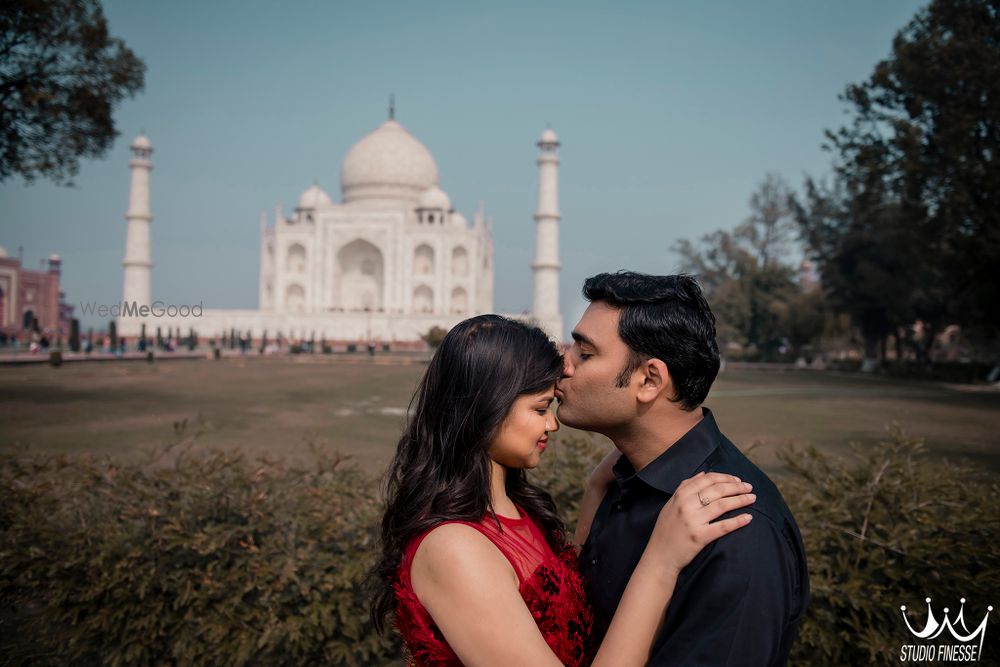 Photo From #YashRaj | Pre wedding | Taj Mahal, Agra - By Studio Finesse